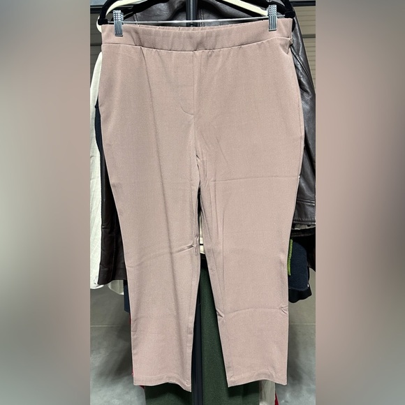 Les Serein | Hollie Mid Rise Straight Pant - Picture 3 of 5